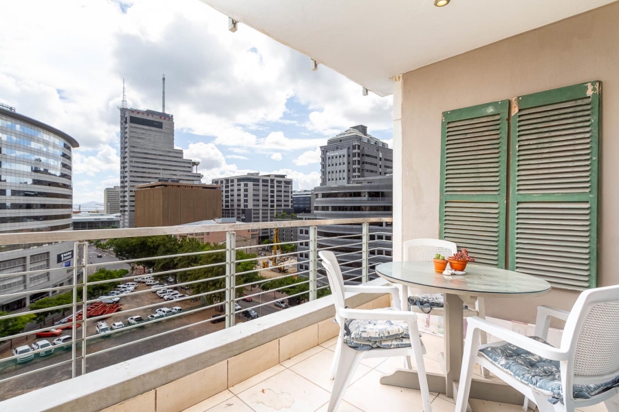 2 Bedroom Property for Sale in Cape Town City Centre Western Cape